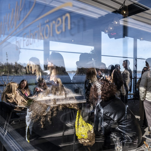 Fabrikörens uteservering vid Nacka Strand